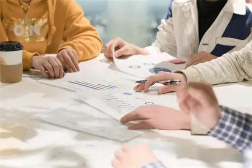 含义英文女生名字